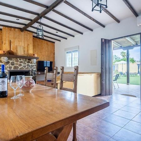 Villa Santa Teresa Vacacional Sevilla Dos Hermanas Eksteriør billede