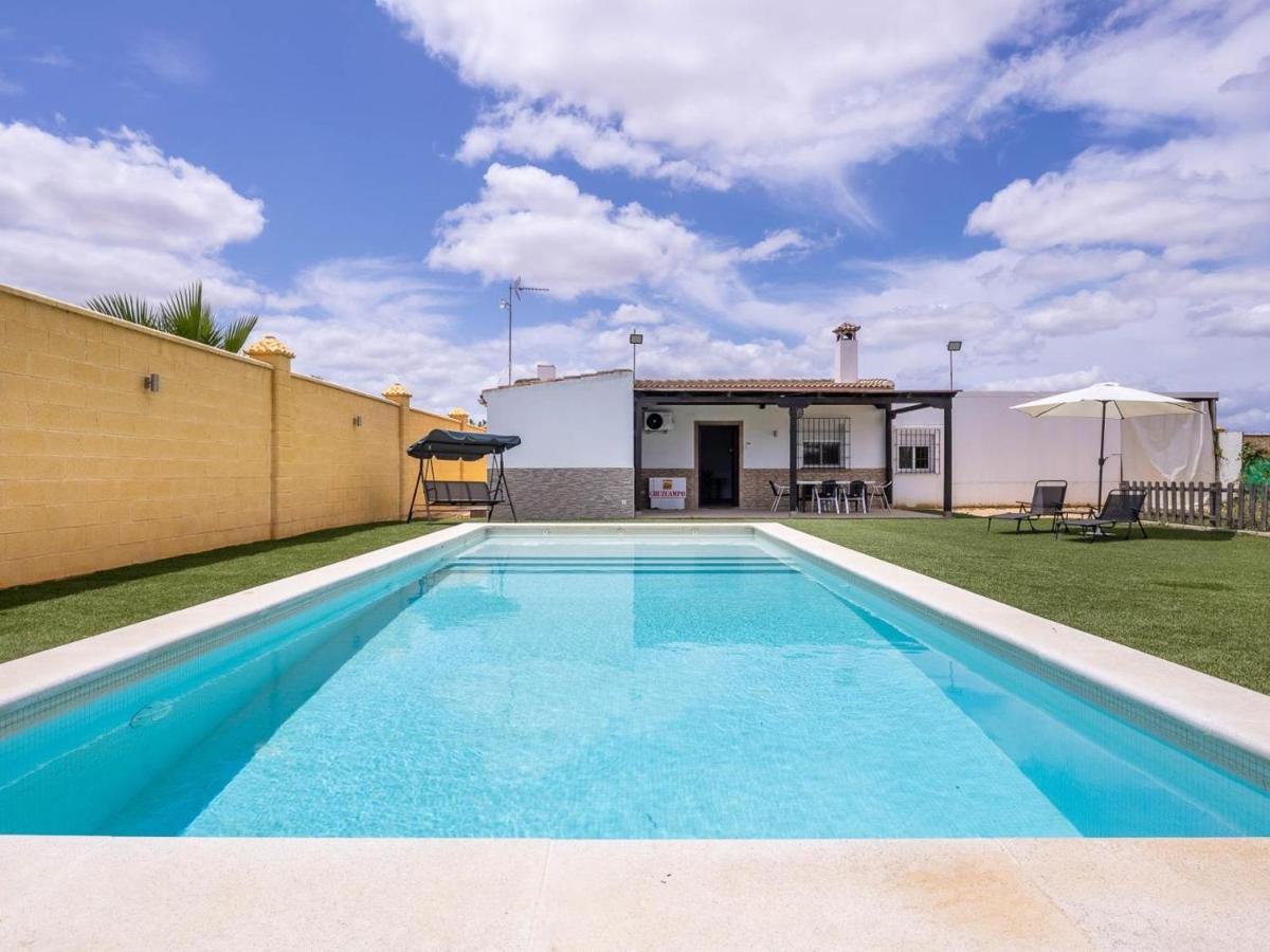 Villa Santa Teresa Vacacional Sevilla Dos Hermanas Eksteriør billede